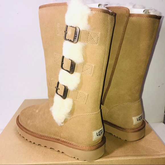 - NEW UGG KLEA LEATHER BOOT SIZE/6 - Picture 4 of 8
